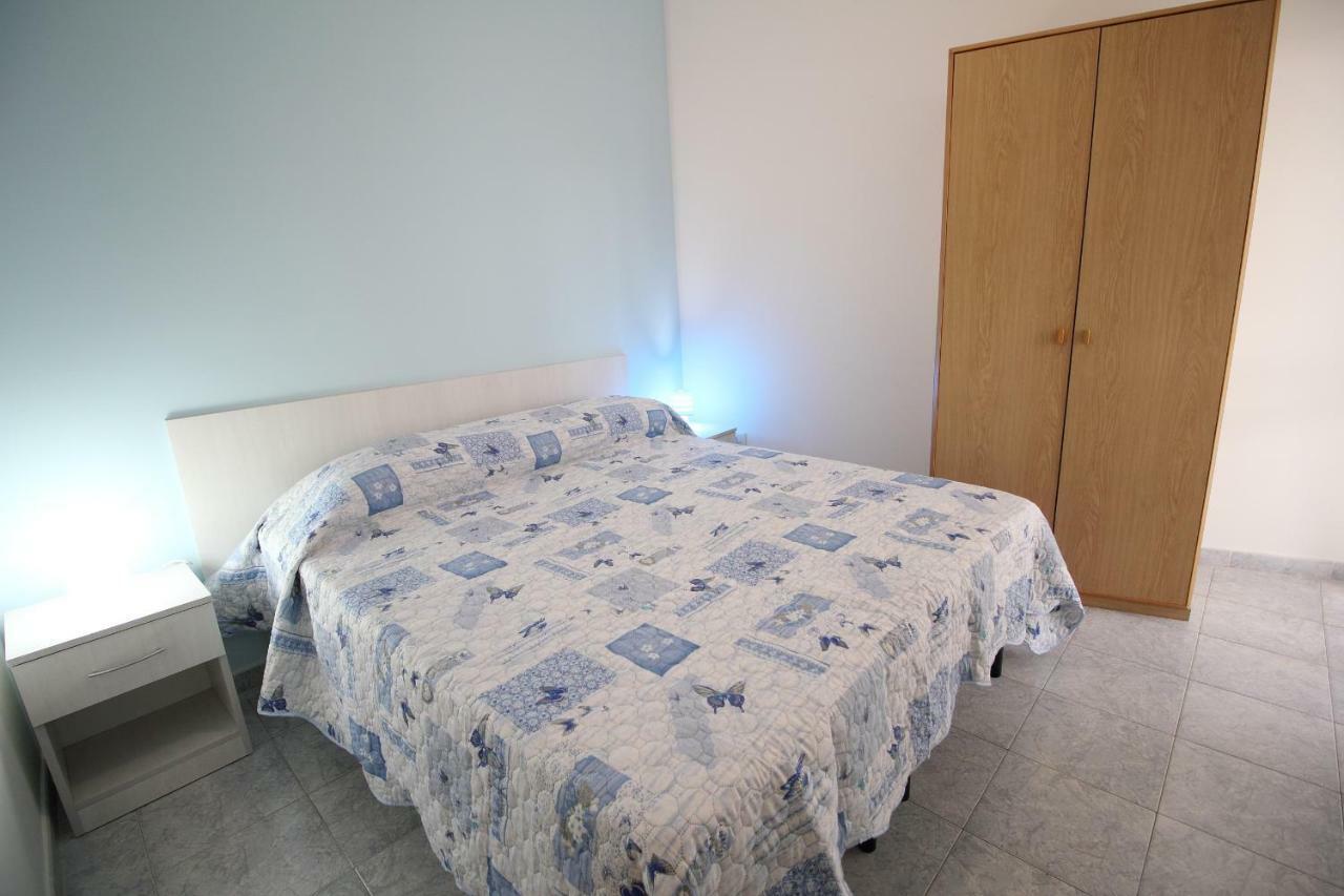 Appartamenti Rivabella D Gallipolli Exteriör bild